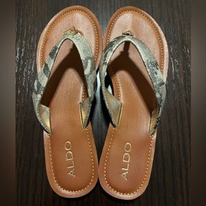 Aldo Sandals